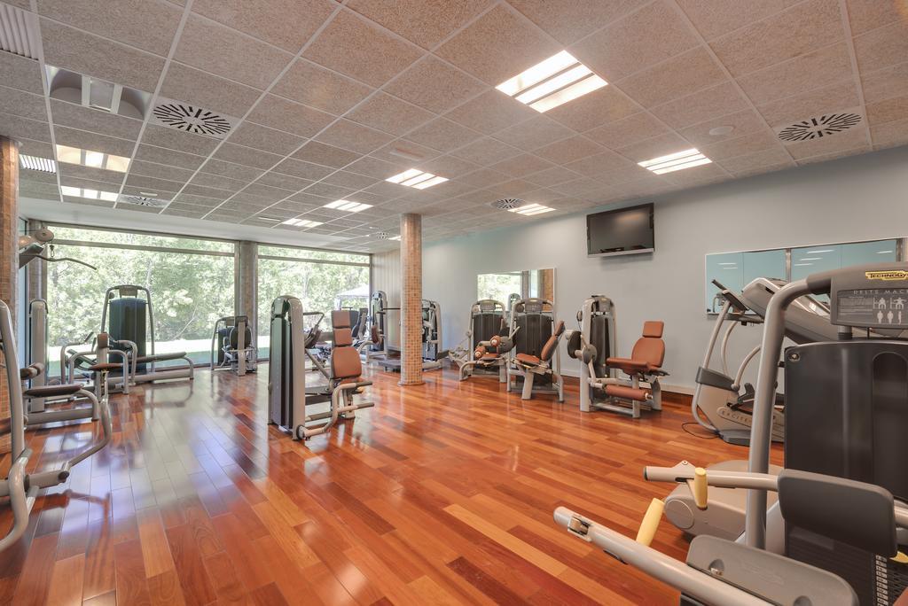 Hotel & Spa Monasterio De Boltana Ngoại thất bức ảnh The gym at the hotel